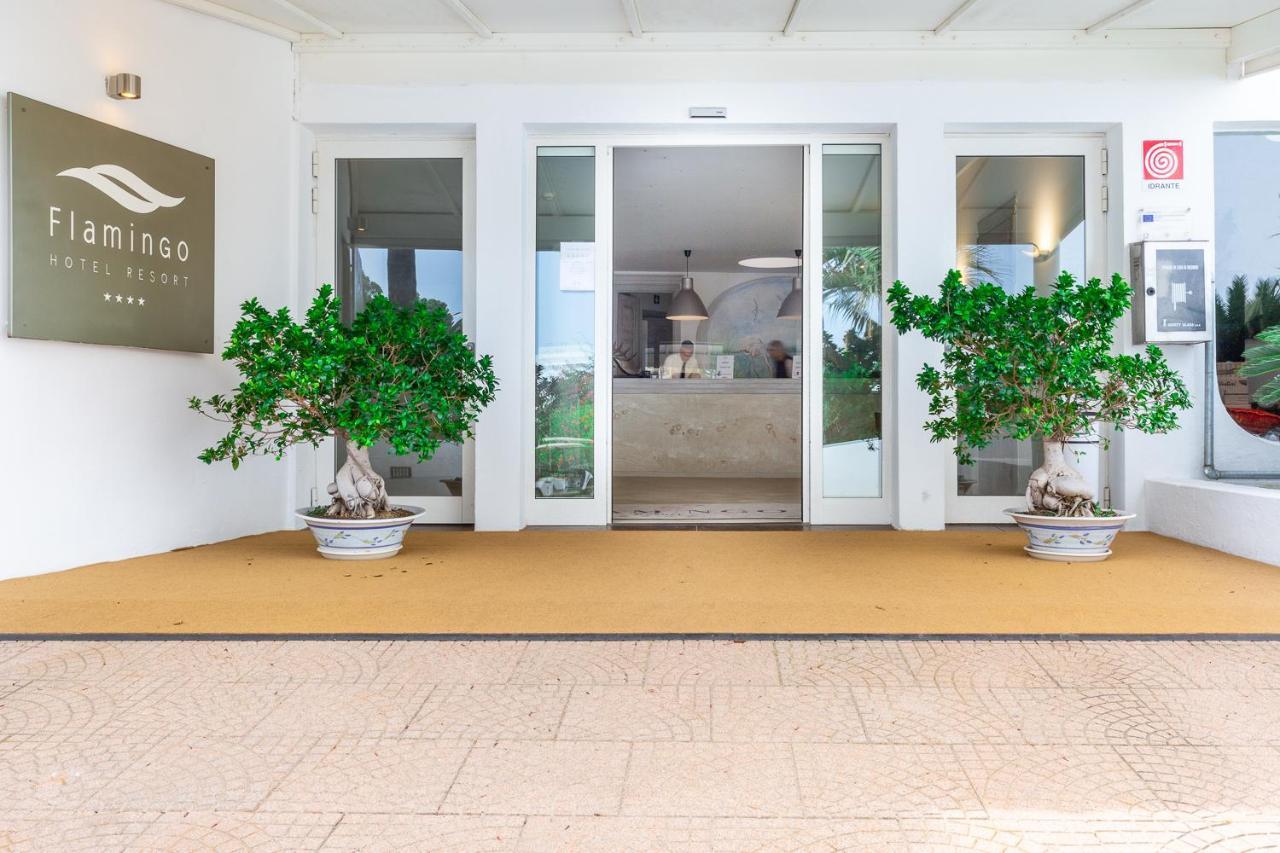 Hotel Flamingo Santa Margherita di Pula Esterno foto