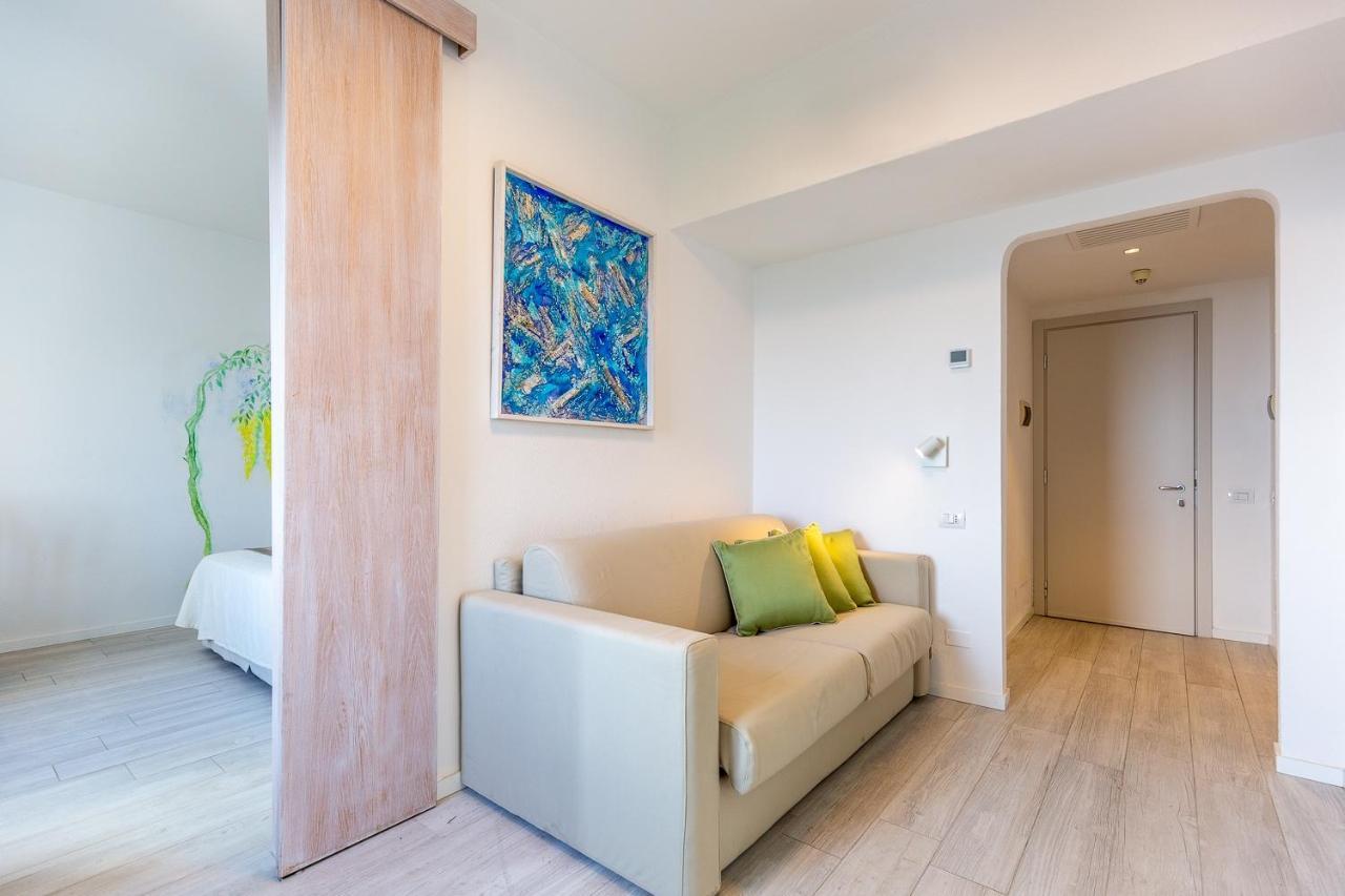 Hotel Flamingo Santa Margherita di Pula Esterno foto