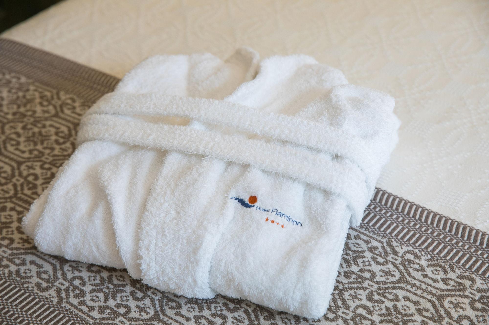 Hotel Flamingo Santa Margherita di Pula Esterno foto